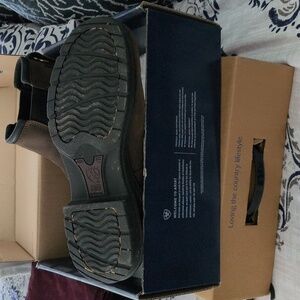 Ariat Women's Barnyard Slip On Boots - Rich Brown